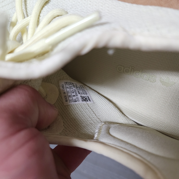 Adidas Yeezy Boost 350 V2 Sneakers Butter MINT main image 4